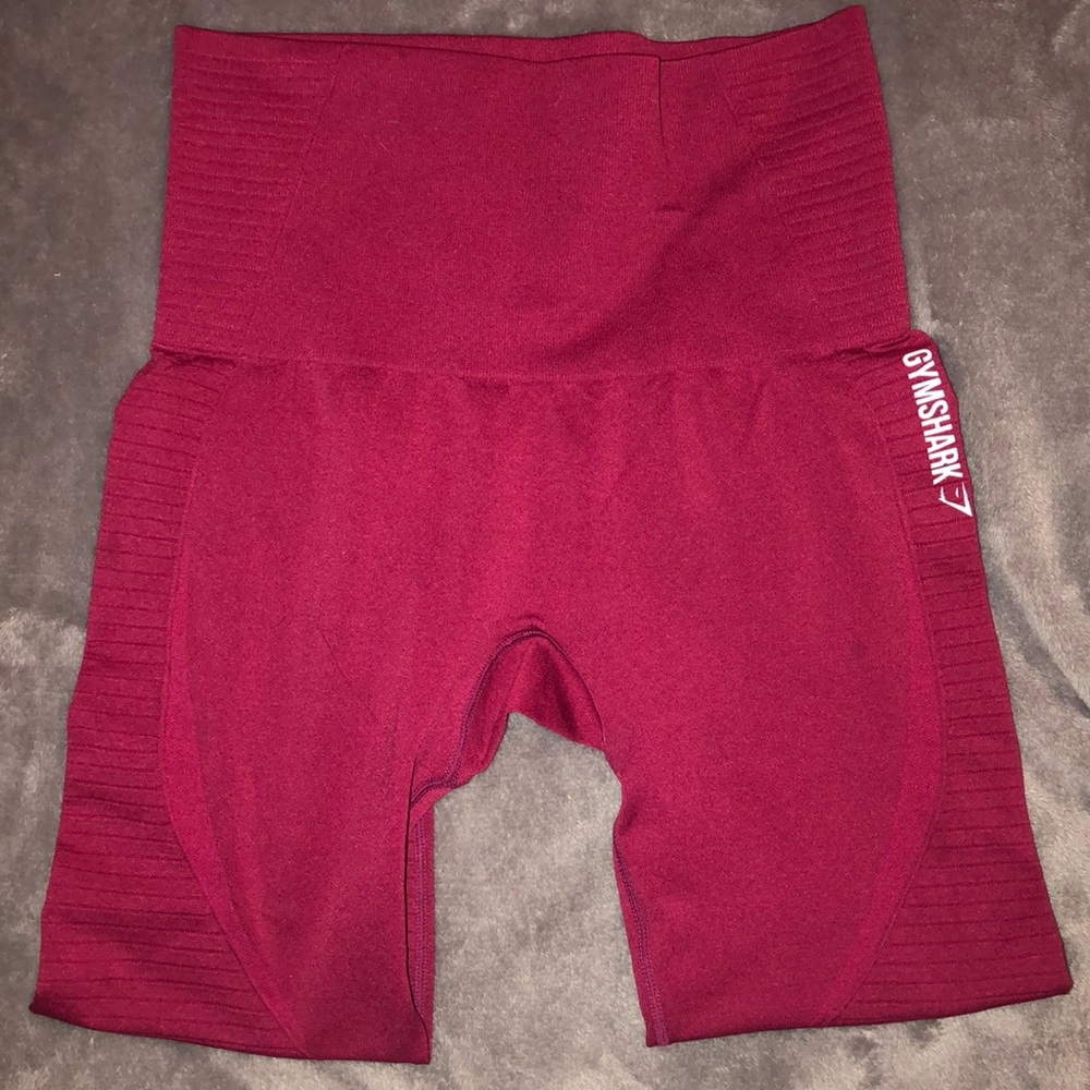 Gymshark Energy Seamless Cropped Leggings (beet)